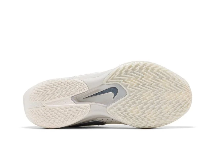 Кроссовки Nike Air Zoom GT Cut 3 EP 'Sail Smoke Grey'