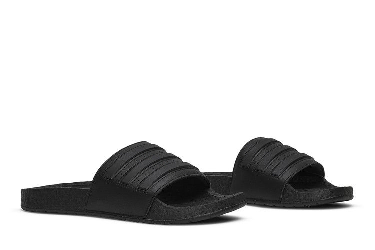 adilette-boost-slides-triple-black-ad-bst-slide-blk_07