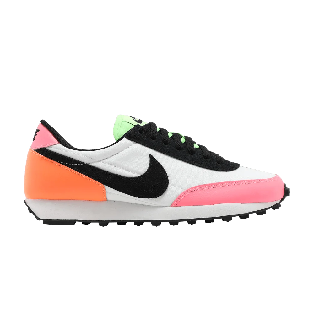 Krossovki-Nike-Wmns-Daybreak-Summit-White-Sunset-Pulse