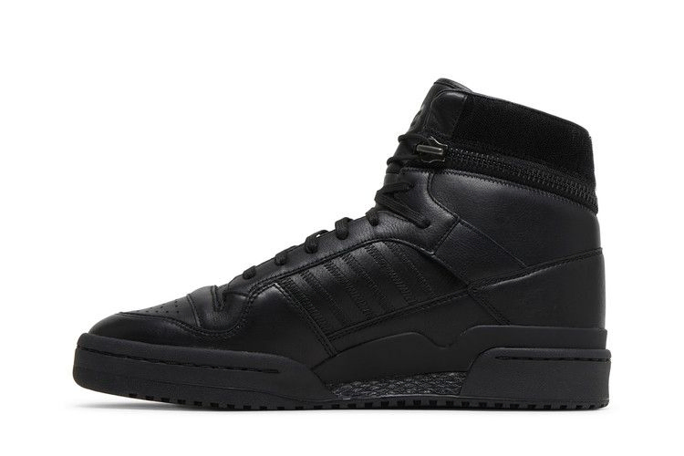 y-3-forum-hi-og-triple-black-gz8795_02