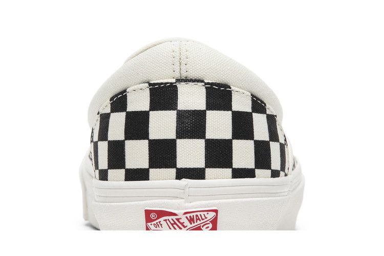 og-classic-slip-on-canvas-vn000udff8l_06