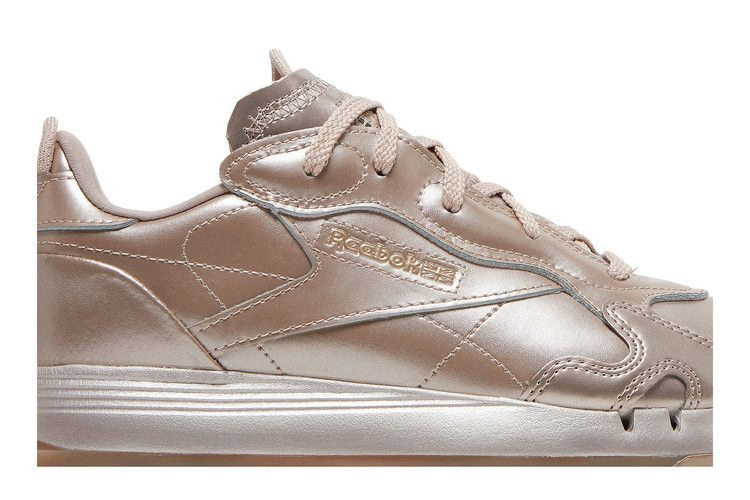 Кроссовки Reebok Cardi B x Wmns Classic Leather 'Rose Gold Champagne'