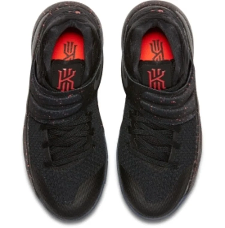 Krossovki-Nike-Kyrie-2-GS-Black-Speckle-3