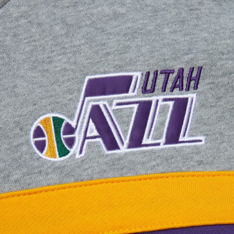 Худи Mitchell & Ness Gray Utah Jazz Head Coach Pullover Hoodie