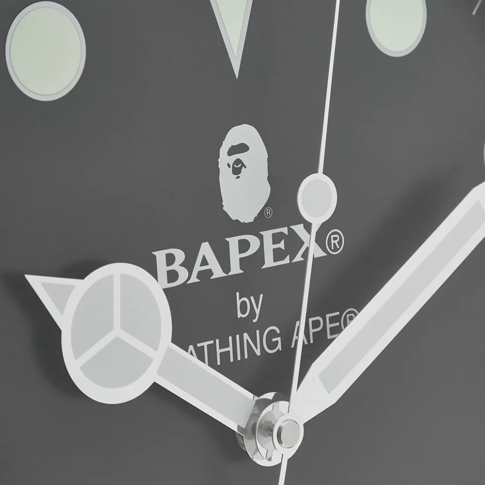Настенные часы BAPE X Wall Clock Black