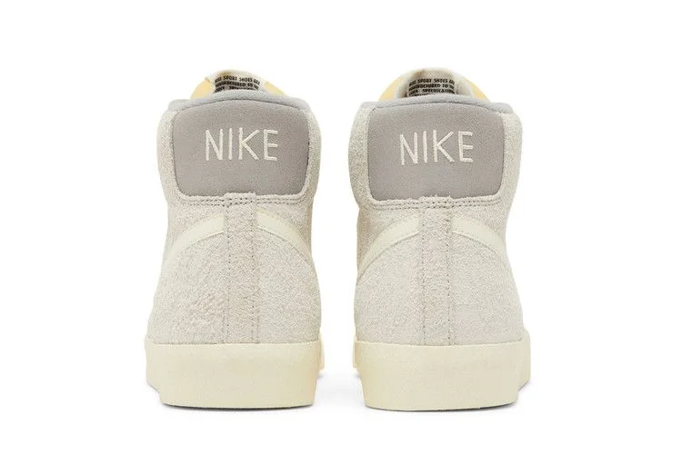 Кроссовки Nike Blazer Mid '77 Premium 'Medium Grey'
