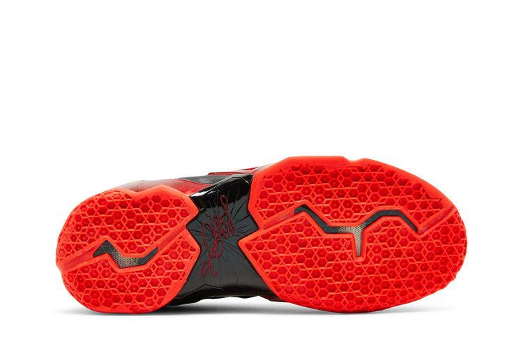 lebron-11-miami-heat-616175-001_03