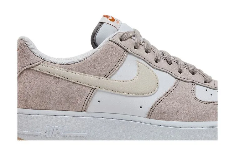 Кроссовки Nike Air Force 1 '07 'College Grey Light Orewood'