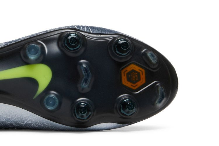 Кроссовки Nike Phantom Vision Elite DF SG Pro AC 'Wolf Grey'