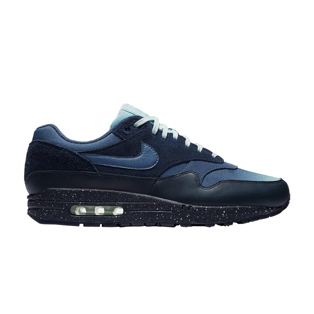 Krossovki-Nike-Air-Max-1-Premium-Blue-Gradient-Toe