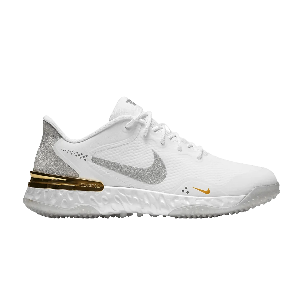 Krossovki-Nike-Alpha-Huarache-Elite-3-Turf-White-Metallic-Silver