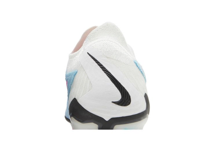 Кроссовки Nike Phantom GX Elite Gripknit FG 'Blast Pack'