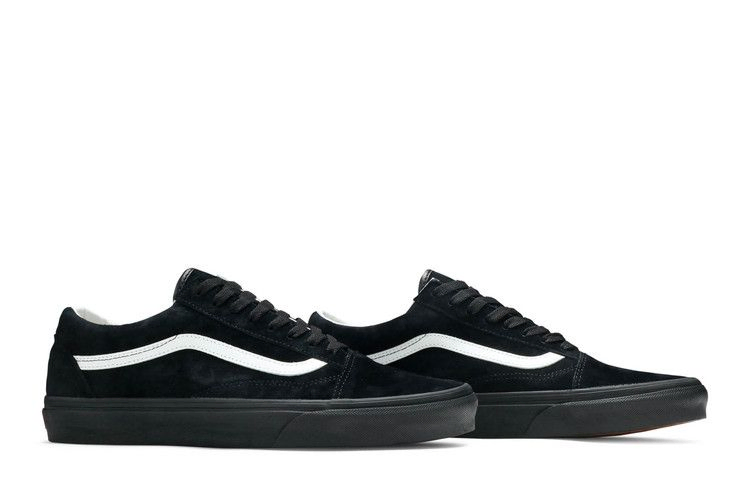 old-skool-pig-suede-black-vn0a4u3b18l_07