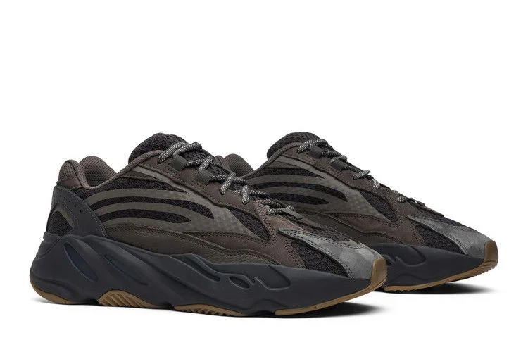 Krossovki-adidas-Yeezy-Boost-700-V2-Geode-7