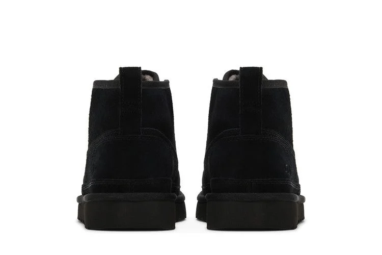 UGG-Neumel-Moc-Black-5