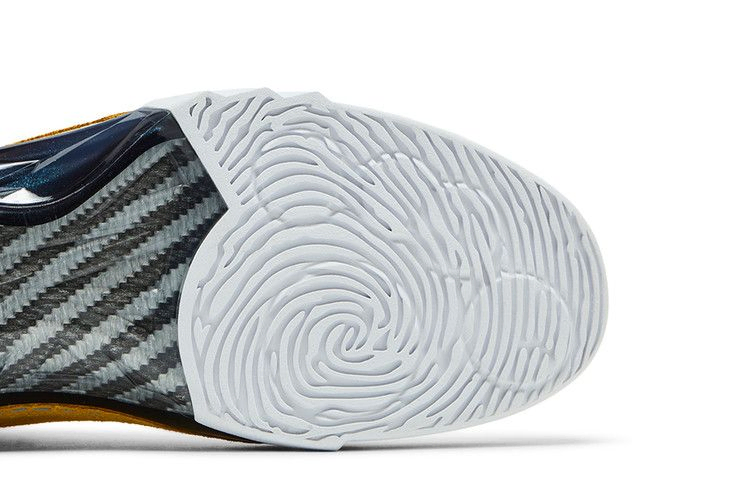 Кроссовки Air Jordan 23 Retro 'Marquette' PE