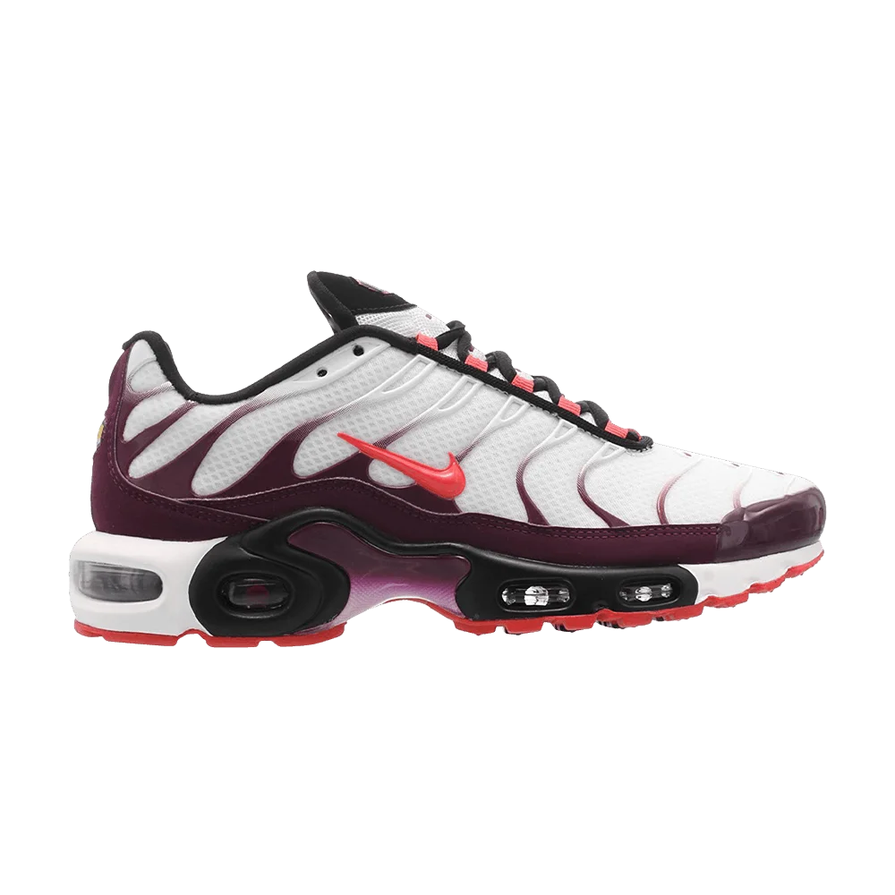 Krossovki-Nike-Wmns-Air-Max-Plus-Bordeaux-Ember