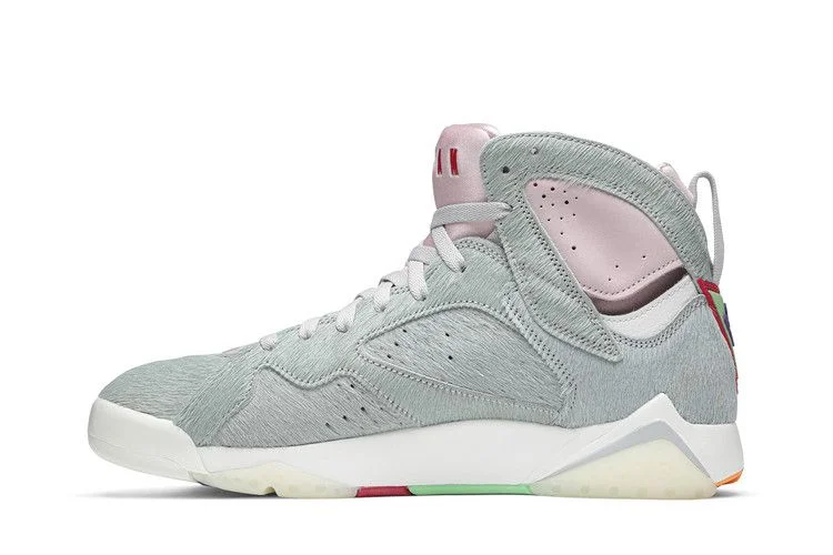Кроссовки Air Jordan 7 Retro SE 'Hare 2.0'