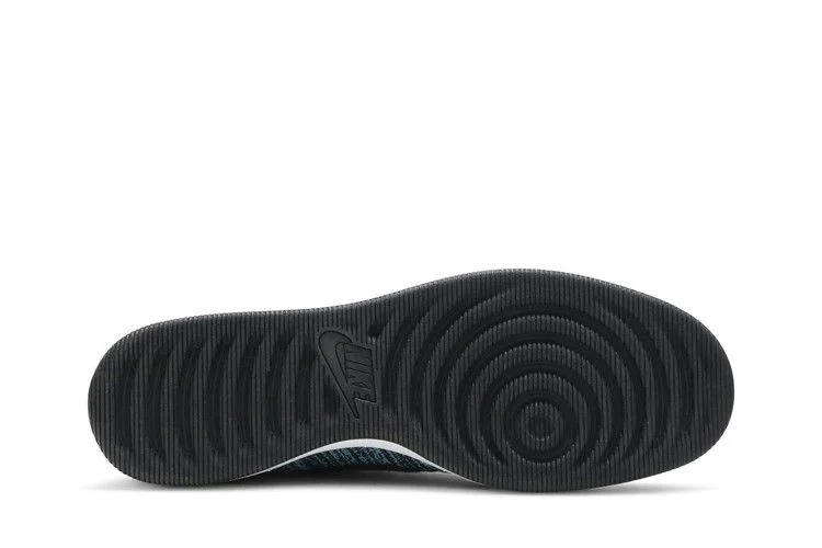 Krossovki-Nike-Dunk-Flyknit-Chlorine-Blue-3