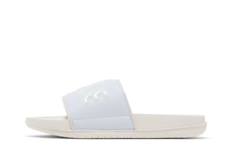 wmns-offcourt-slide-phantom-barely-green-bq4632-012_01