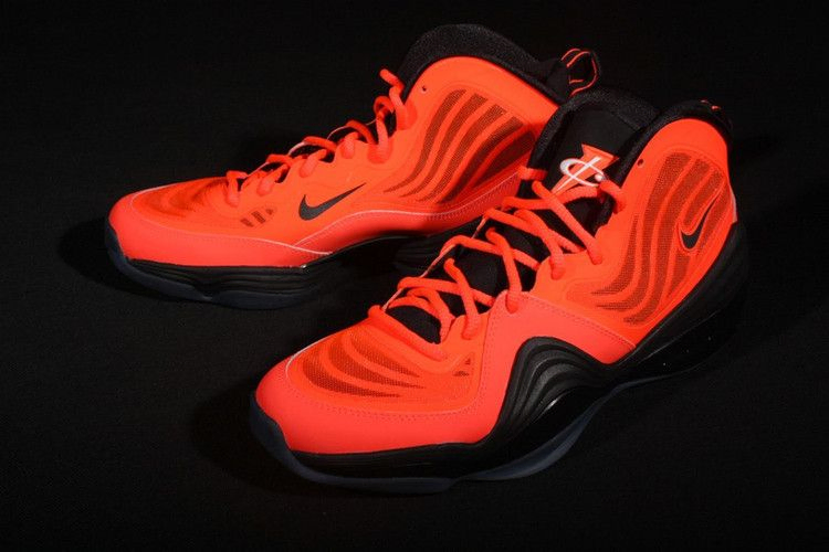 air-penny-5-total-crimson-537331-800_01