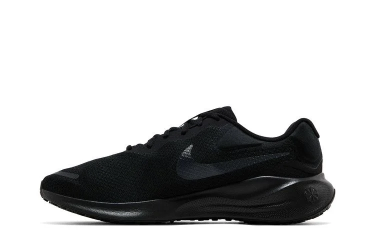 Krossovki-Nike-Revolution-7-Extra-Wide-Black-Off-Noir-2