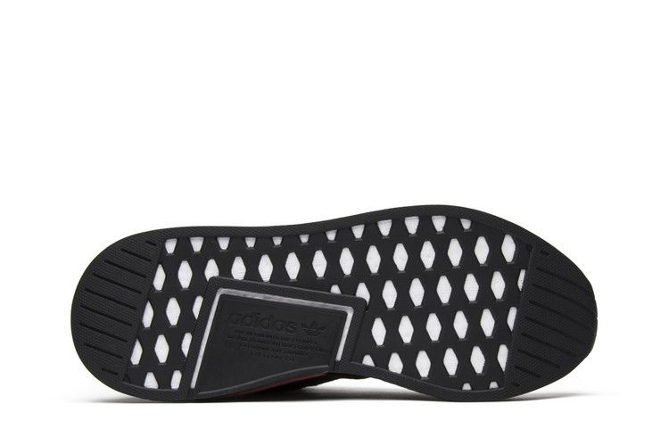 henry-poole-x-size-x-nmd_r2_03