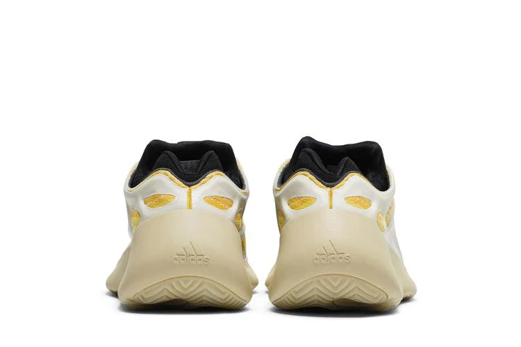 Кроссовки adidas Yeezy 700 V3 'Safflower'
