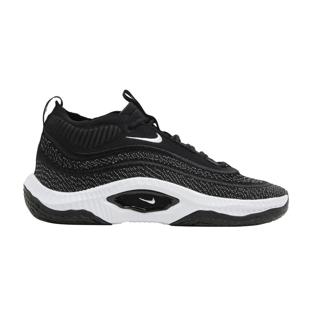 Krossovki-Nike-Cosmic-Unity-3-TB-Black-White