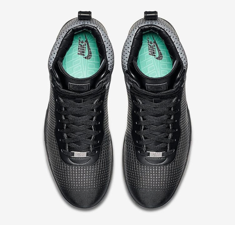 kd-8-lifestyle-749637-004_01