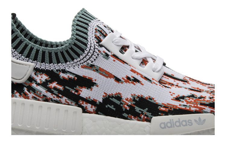 Кроссовки Sneakersnstuff x adidas NMD_R1 Primeknit 'Datamosh'