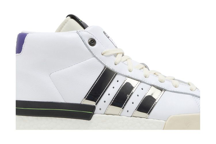 sankuanz-x-rivalry-pro-model-white-silver-metallic-fy3501_01
