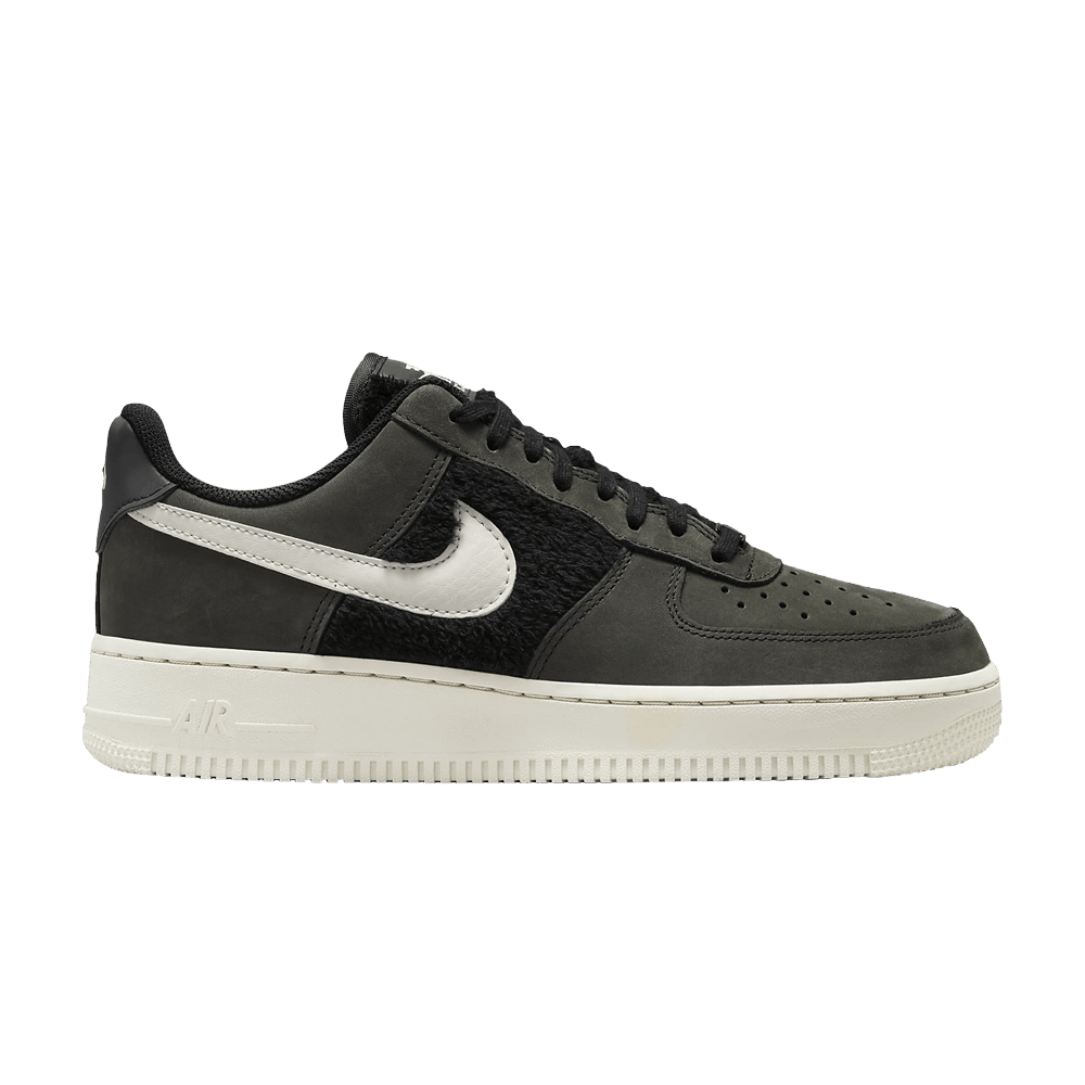 Кроссовки Nike Wmns Air Force 1 'Faux Fur - Black Light Bone'