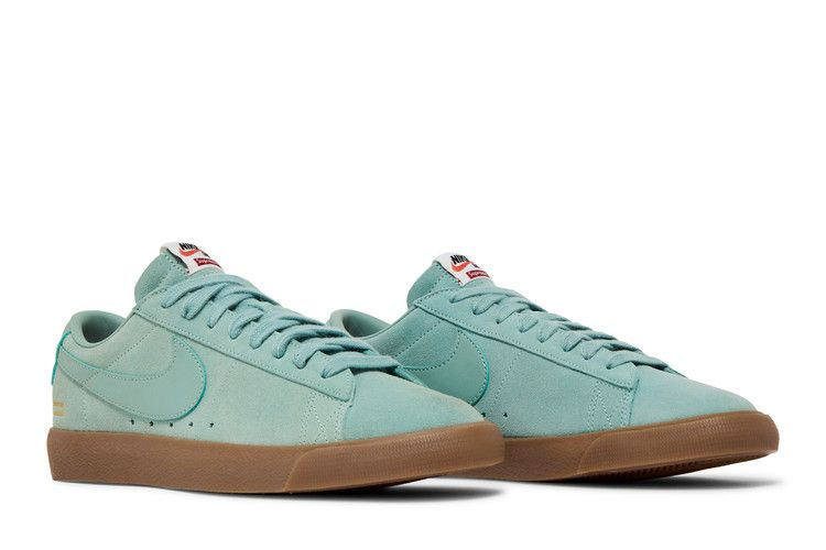 supreme-x-sb-blazer-low-gt-qs-cannon-716890-009_07
