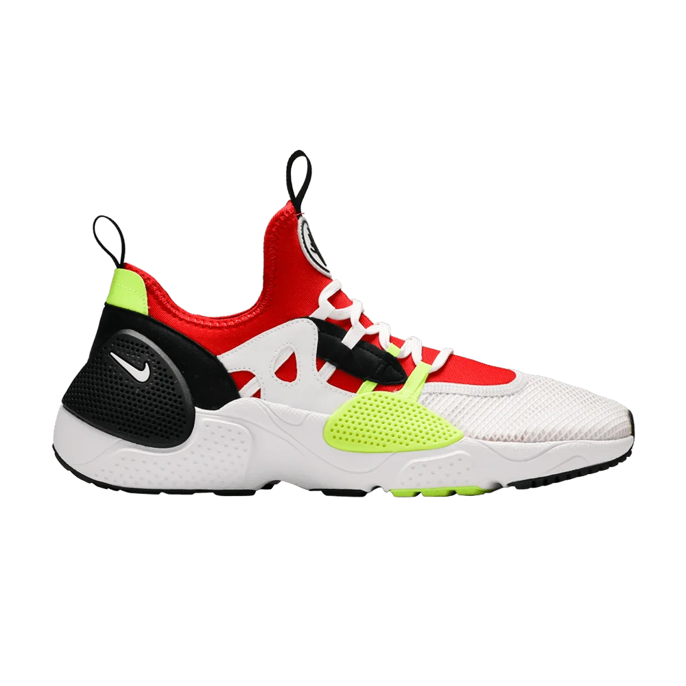 Krossovki-Nike-Huarache-E.D.G.E.-TXT-White-Red-Volt