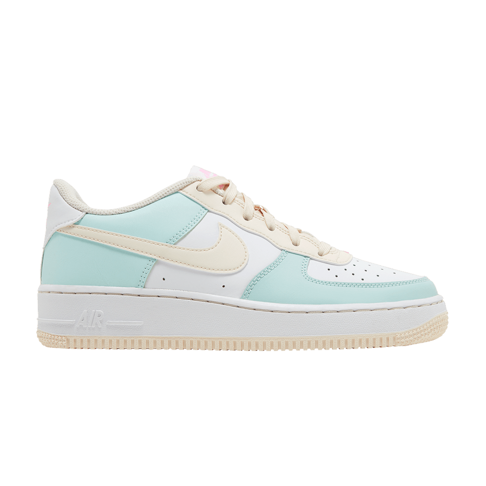 air-force-1-gs-emerald-rise-guava-ice-dv7762-300