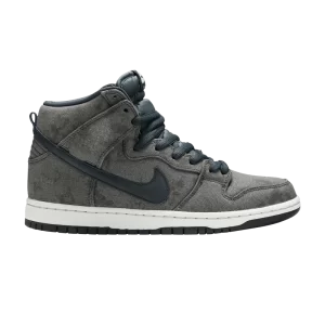 dunk-high-pro-sb-305050-011-300x300