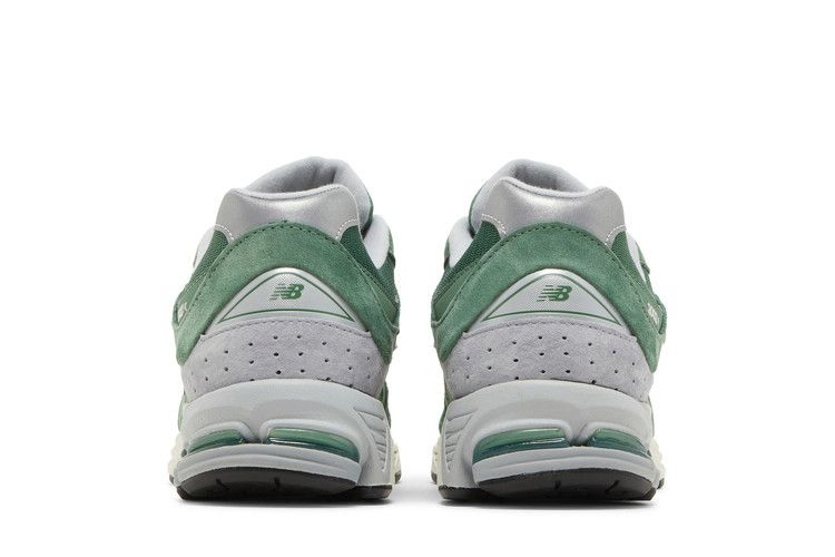 Кроссовки New Balance 2002R 'Jade Silver Metallic'