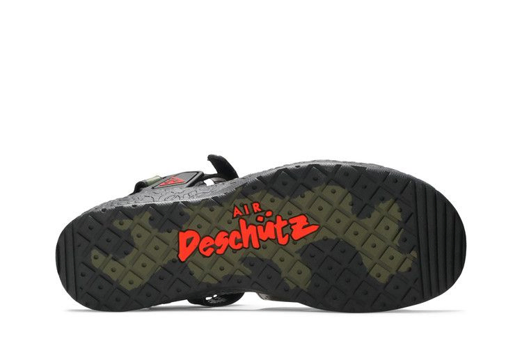 Nike ACG Air Deschutz 'Mt. Fuji'