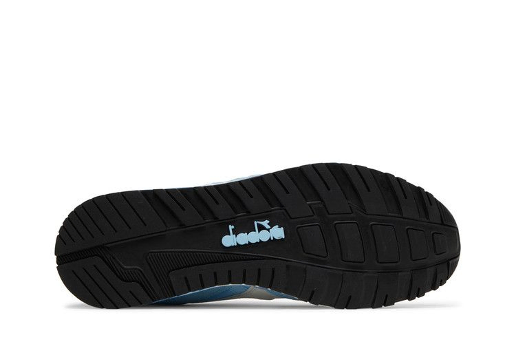 foot-locker-x-n9002-rocky-balboa-saga-s-45th-anniversary-clubber-lang-501-178830-c9033_03