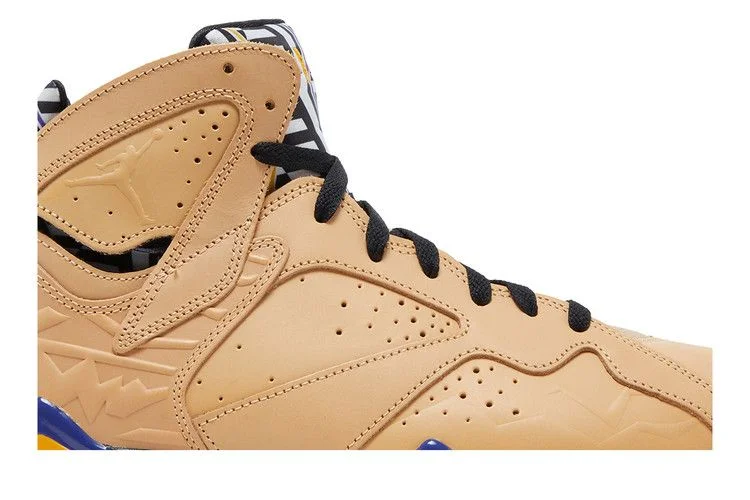 Krossovki-Air-Jordan-7-Retro-SE-Afrobeats-1