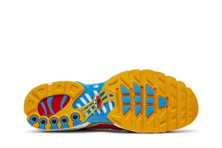 Кроссовки Nike Air Max Plus SE 'Running Club - University Red Light Photo Blue'