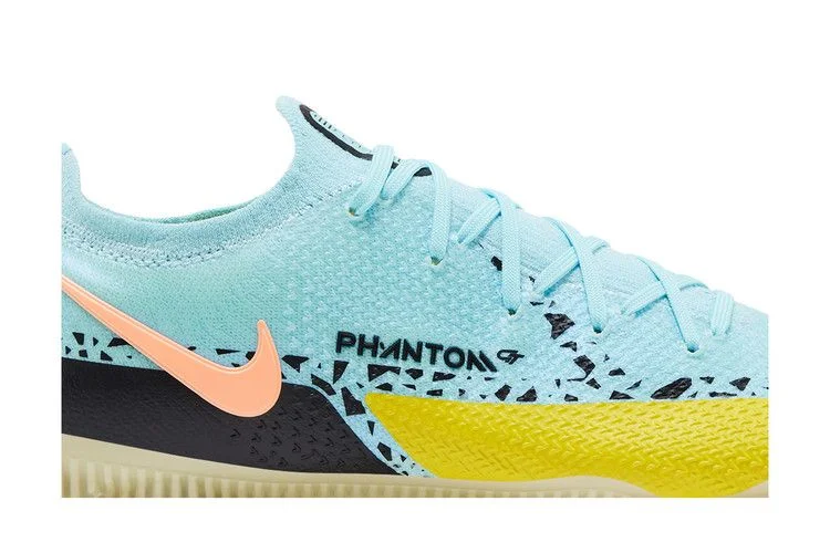 Krossovki-Nike-Phantom-GT2-Elite-FG-Lucent-Pack-1