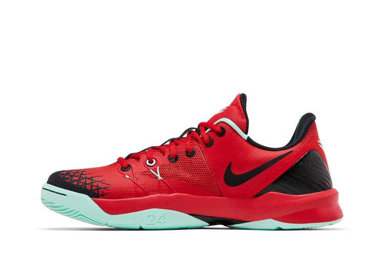zoom-kobe-venomenon-4-university-red-635578-603_02