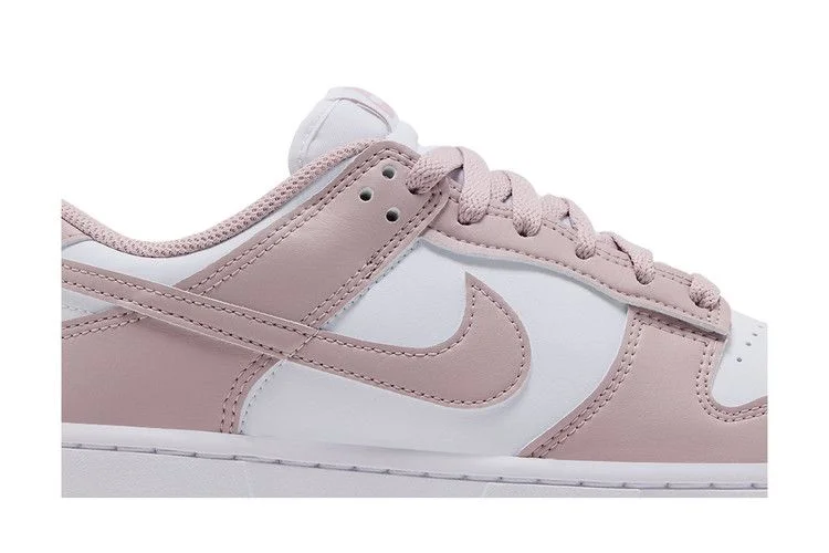Krossovki-Nike-Wmns-Dunk-Low-Sail-White-Particle-Rose-1