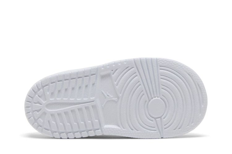 air-jordan-1-low-alt-td-green-glow-dr9747-131_03