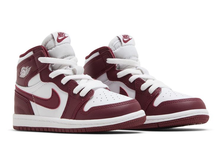 air-jordan-1-retro-high-og-td-white-team-red-fd1413-160_07