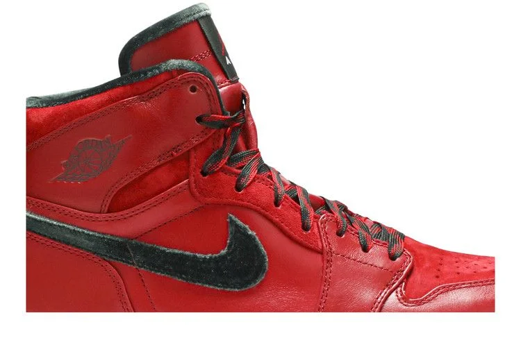 Krossovki-Air-Jordan-1-Retro-Hi-Premier-Gucci-2013-1