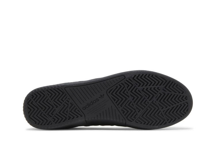 Кроссовки adidas Tyshawn Low 'Black Gold Metallic'