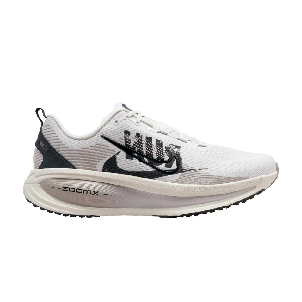 Кроссовки Nike Vomero 18 'Run Pack'